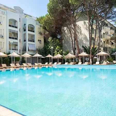 Palma Golem (Tirana)